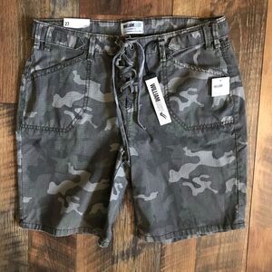 Williamrast Justin Timberlake Camo lace up fly walking shorts SZ 27 New w/tags